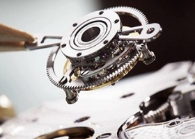 苏州劳力士表有水珠了