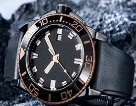 苏州劳力士机械手表有水气了